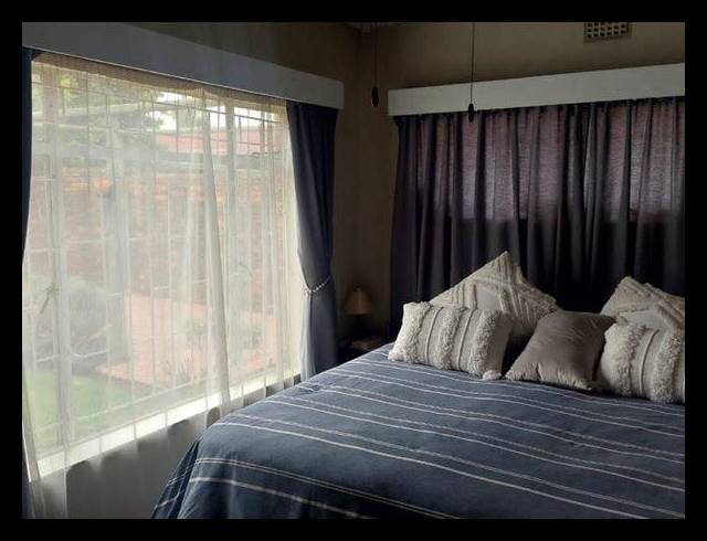 3 BEDROOM HOUSE FOR SALE IN BOKSBURG NORTH